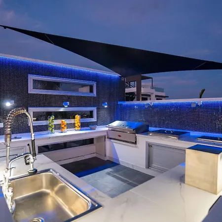 Villa Rent Private 011 *