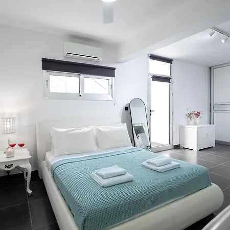 Rent Private 011 *